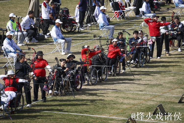 轮椅射箭摘金,萧彦红车祸后重塑人生 轮椅射箭摘金,萧彦红车祸后重塑人生