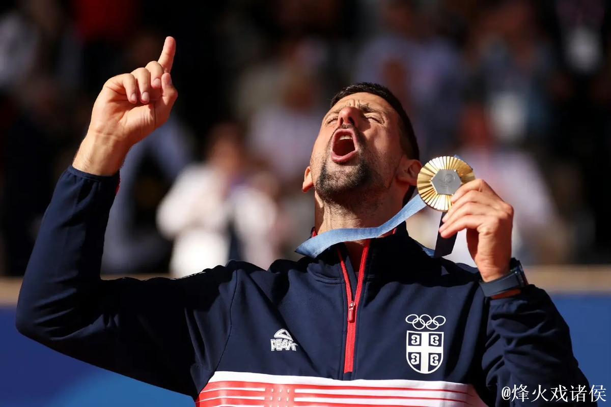 德约科维奇用ACE球回应观众疫苗相关喊话 德约科维奇用ACE球回应观众疫苗相关喊话